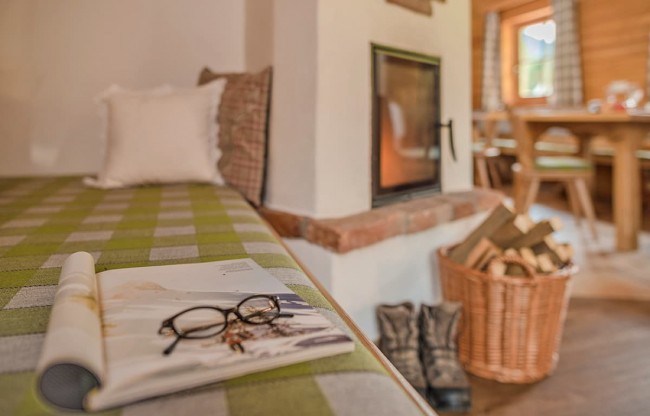 Fireplace in the chalet Holzknecht