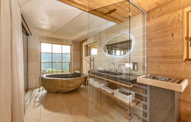 badezimmer mit ausblick