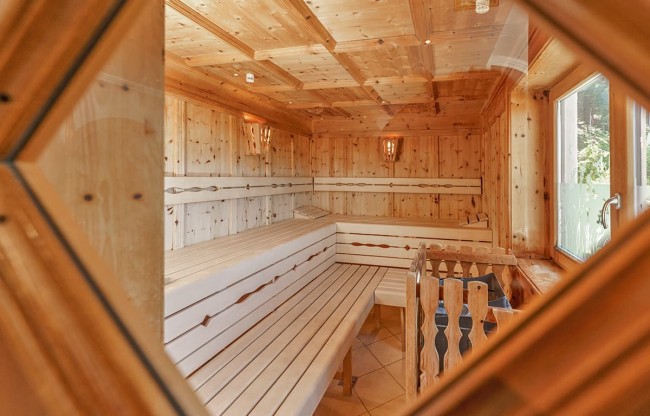 Herbal sauna in Panorama Spa at Almwelt Austria