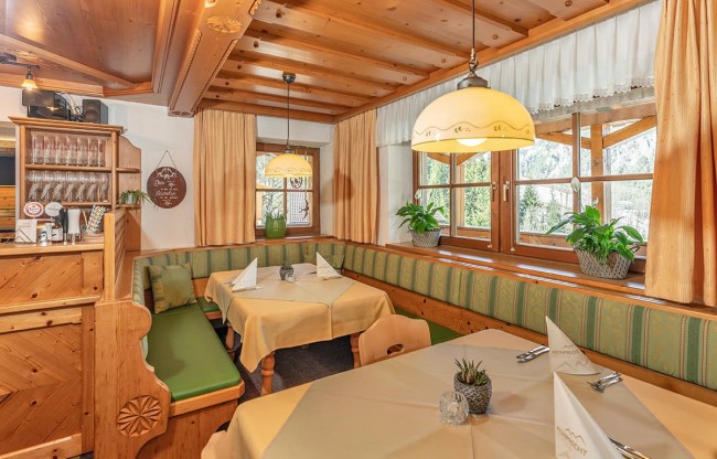 Stube am Eisbacherhof