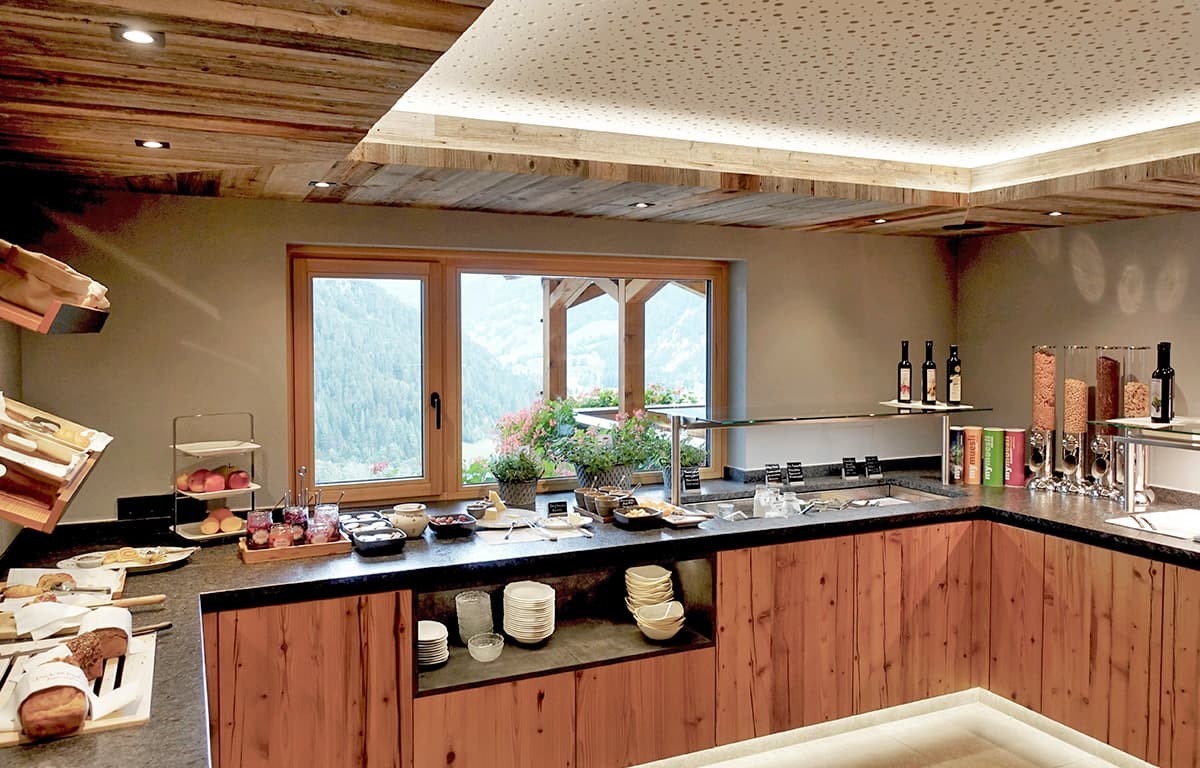 Buffetbereich am Eisbacherhof