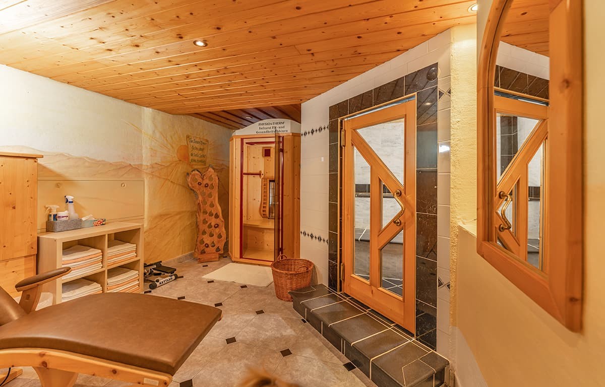 Kleiner, feiner Wellnessbereich zum Entspannen nach einem Aktivtag in herrlicher Natur