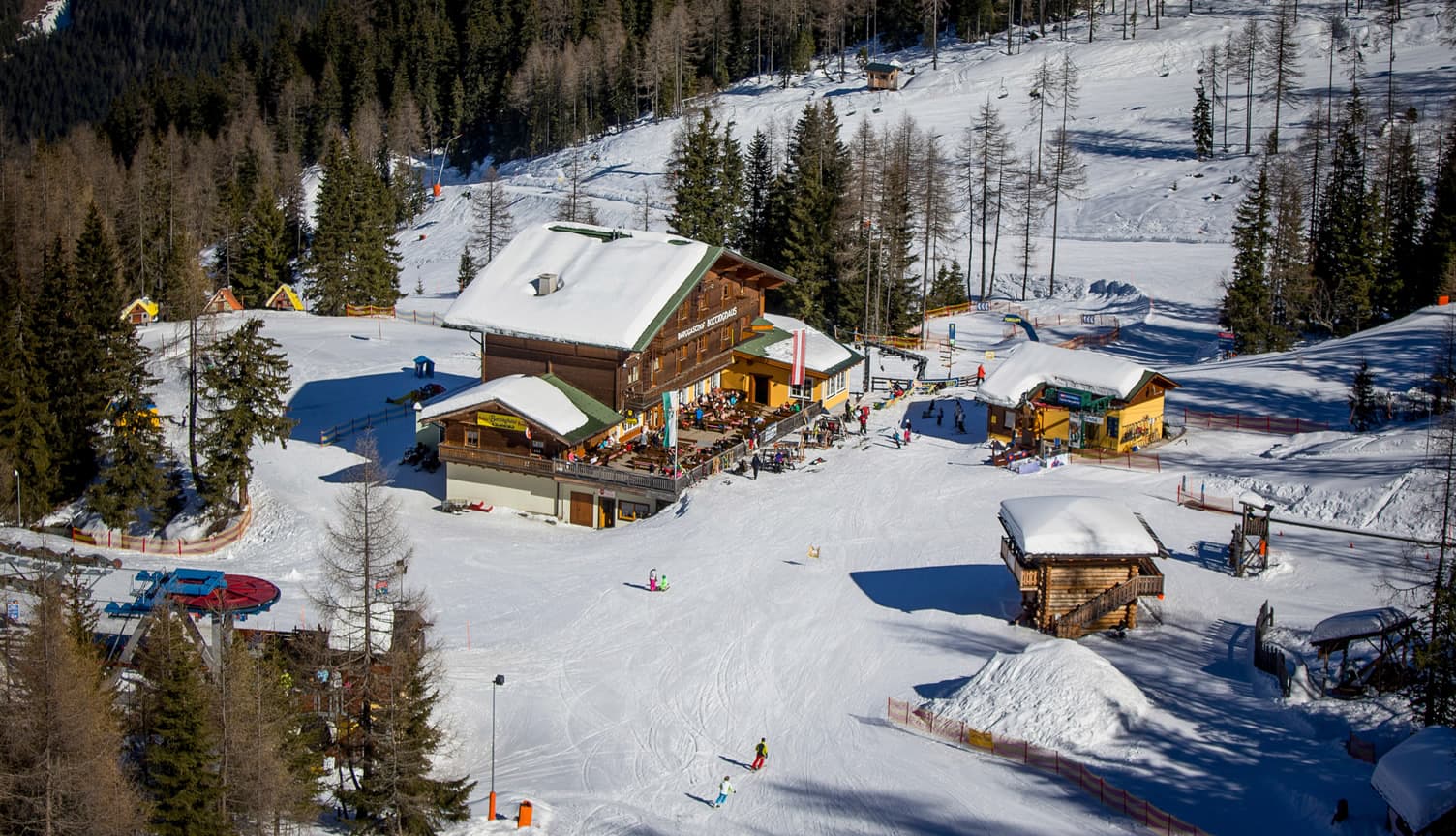 Berggasthaus Bottinghaus direkt im Skigebiet am Galsterberg