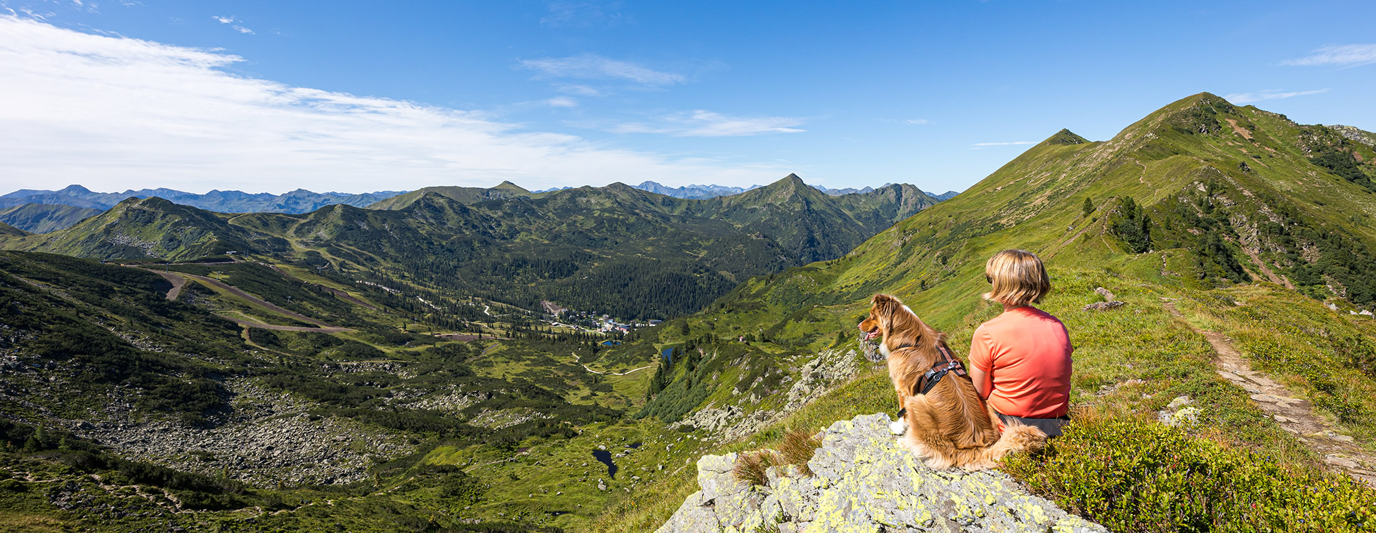 Wandern mit Hund in der Wanderregion Schladming-Dachstein © Photo Austria | Martin Huber
