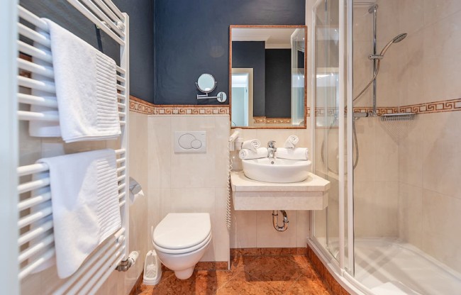 Doppelzimmer economy 08 