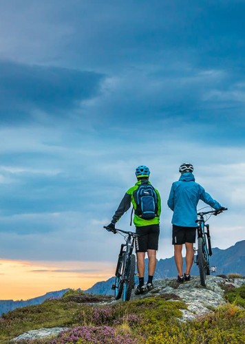 Mountainbike-Tour im Morgengrauen © Schladming-Dachstein | Martin Huber