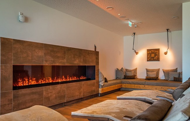 Relaxation area with effect fire
