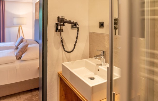 Badezimmer im Classic Doppelzimmer