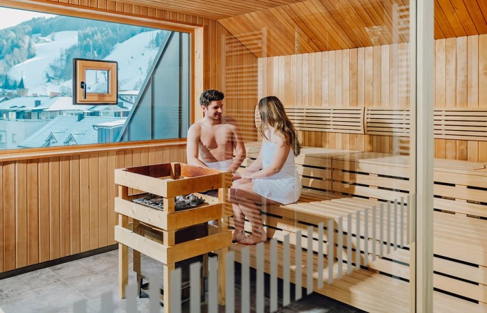 Sauna with view to the Planai ski area