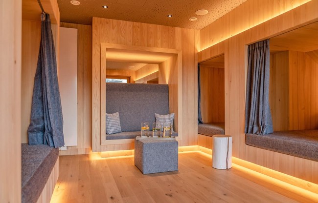 Rest area with privacy