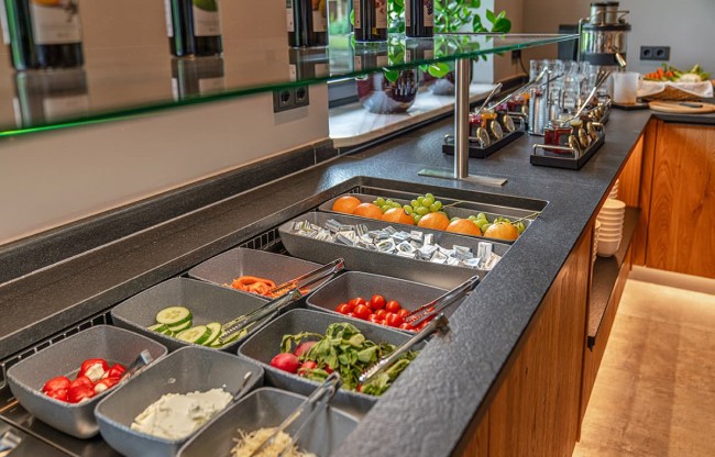 Write to us or simply call us and reserve your breakfast table